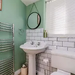 1 Rosedale Abbey